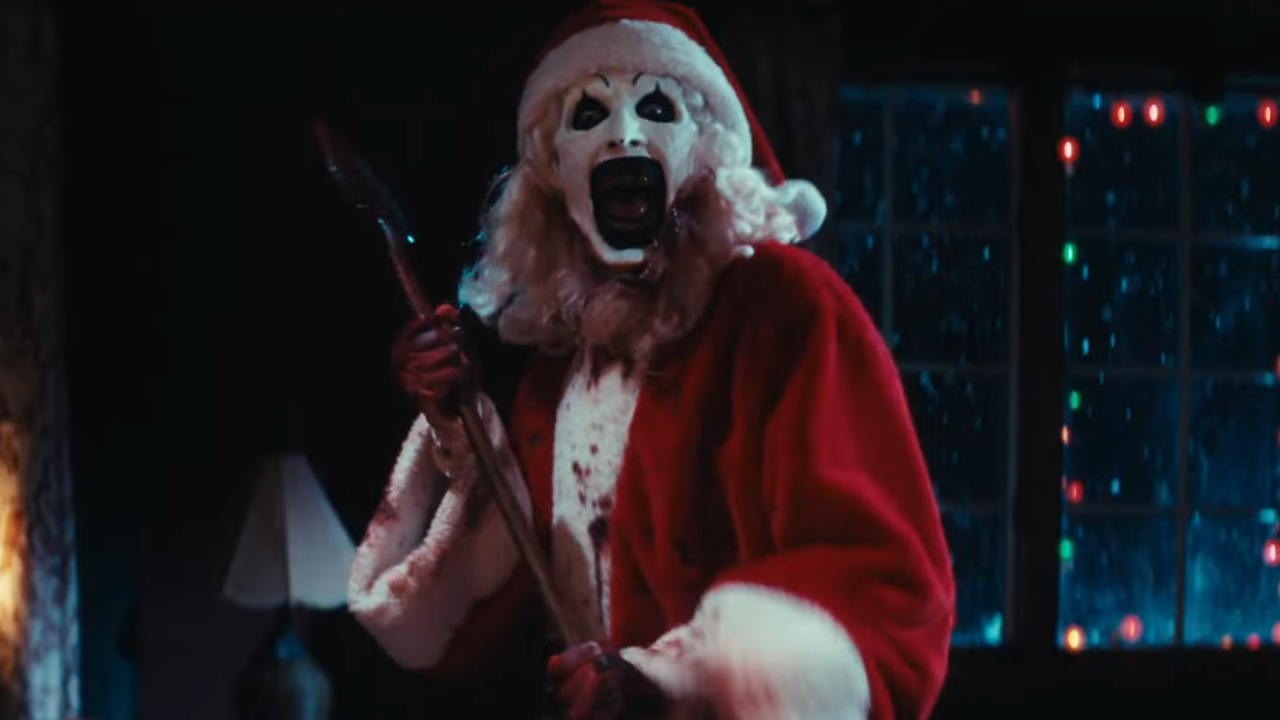 Trailer de Terrifier 3 dá uma prévia de alguns dos assassinatos temáticos de Natal de Arte, o Palhaço.