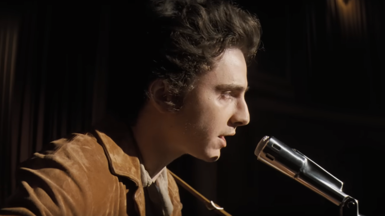 Um trailer completo e desconhecido apresenta pela primeira vez Timothée Chalamet no papel de Bob Dylan.