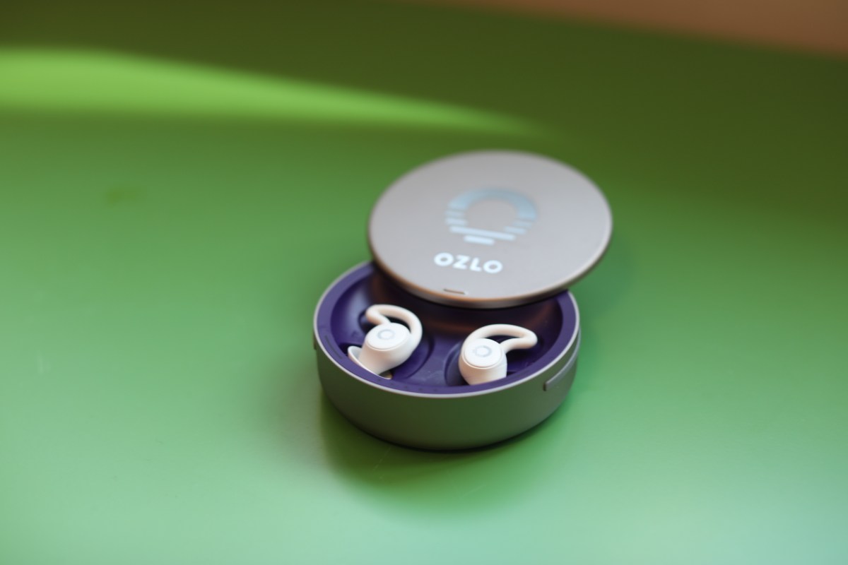 Ozlo Expands Sleepbuds into AI Data and Medtech